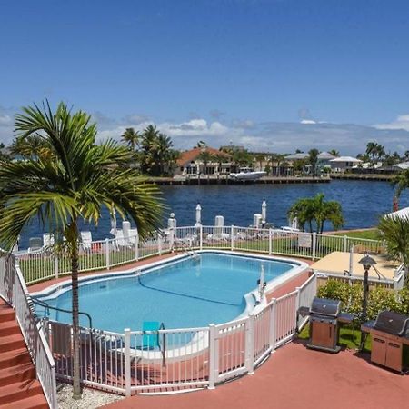 Studio Intracoastal Views! 5 Min Walk To The Beach Villa Pompano Beach Buitenkant foto