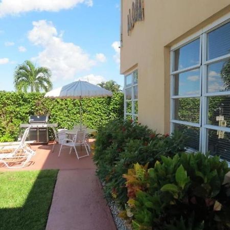 Studio Intracoastal Views! 5 Min Walk To The Beach Villa Pompano Beach Buitenkant foto