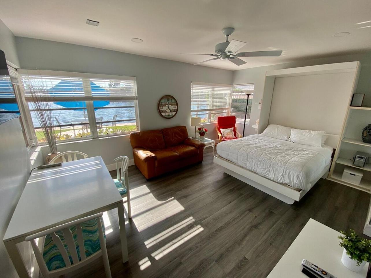 Studio Intracoastal Views! 5 Min Walk To The Beach Villa Pompano Beach Buitenkant foto